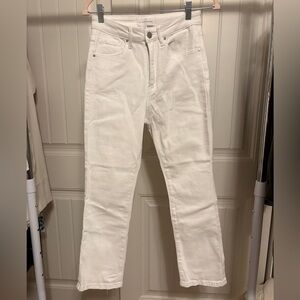 Risen Vintage washed Straight Leg White Jeans NWT women’s size 5/27
